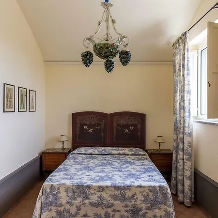 Le Del Principe-villa Alliata Country Villa Taormina